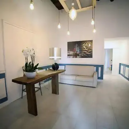 Nanni Loft House Aparthotel