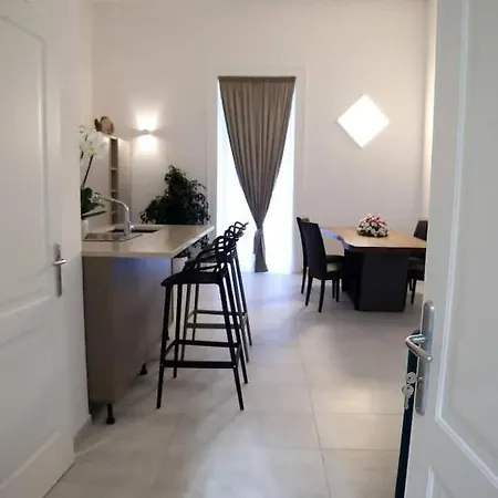 Nanni Loft House Apart-hotel 3*